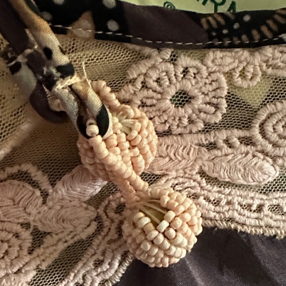 FARM Rio Glam Tapestry Lace Slip Dress Size M - Picture 8 of 8